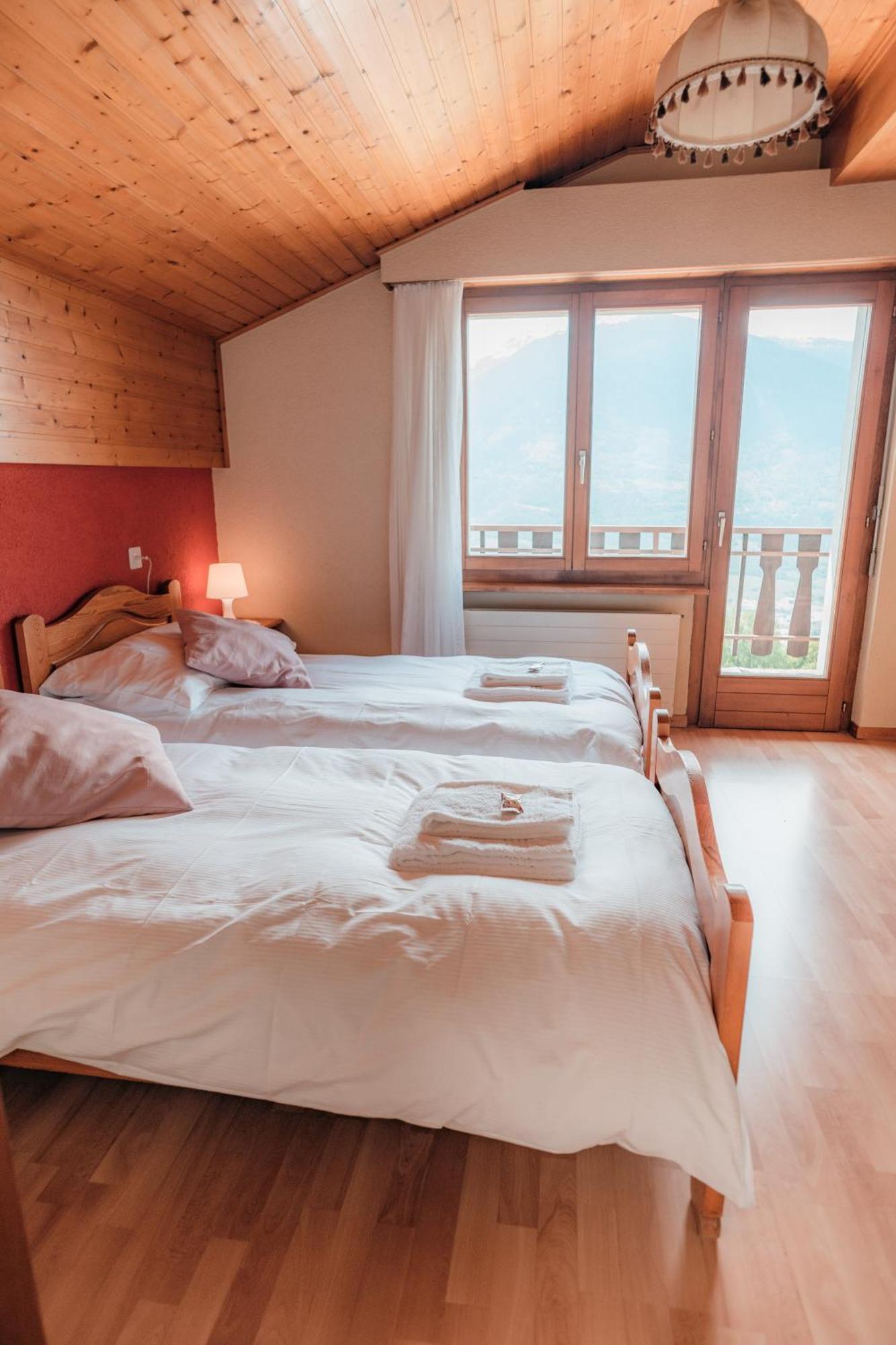 Relais Fleuri Hotel Chermignon-d'en Bas ภายนอก รูปภาพ