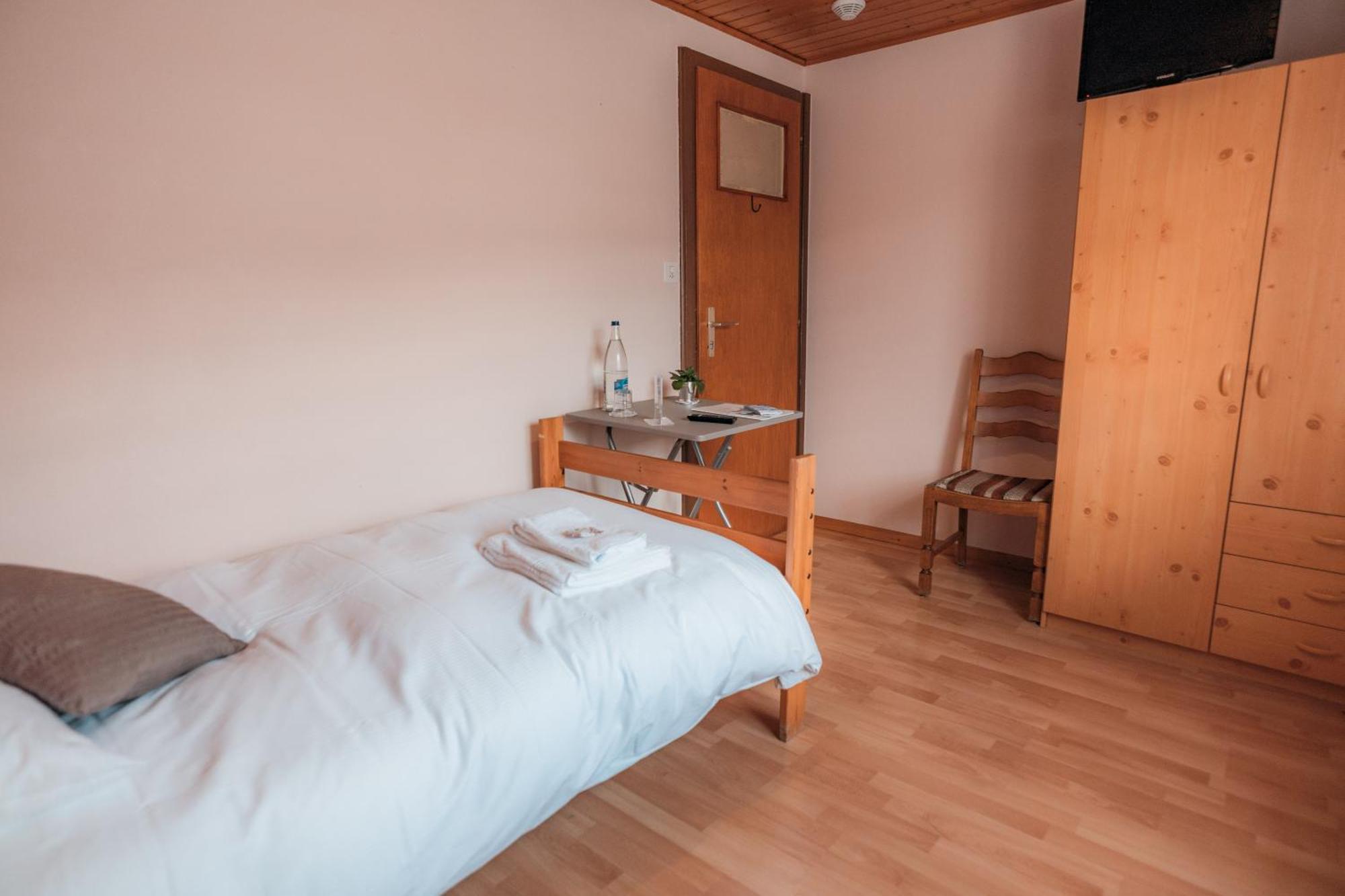 Relais Fleuri Hotel Chermignon-d'en Bas ภายนอก รูปภาพ