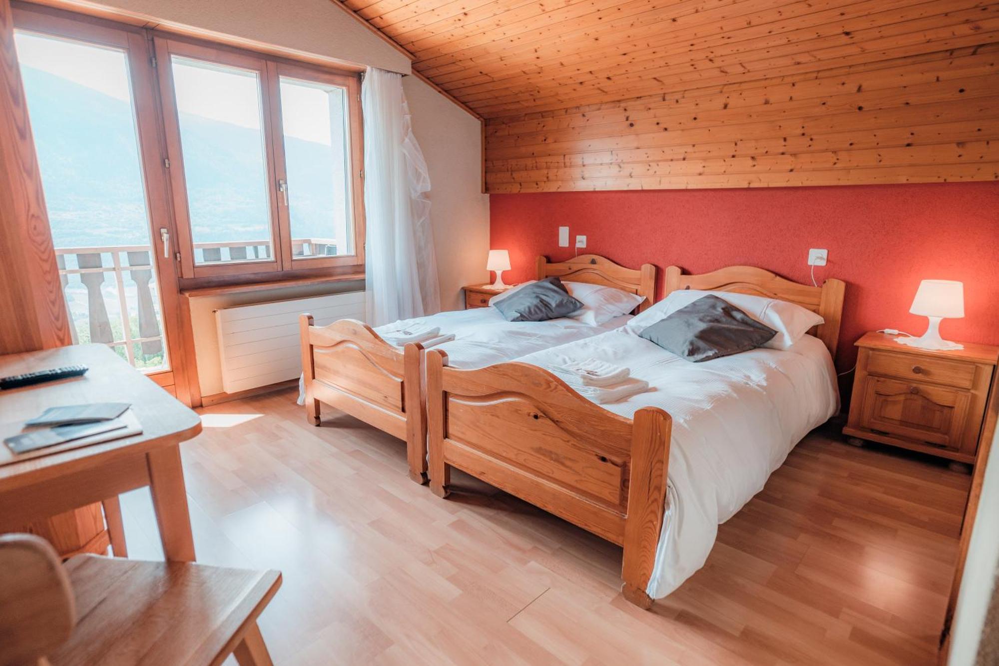 Relais Fleuri Hotel Chermignon-d'en Bas ภายนอก รูปภาพ