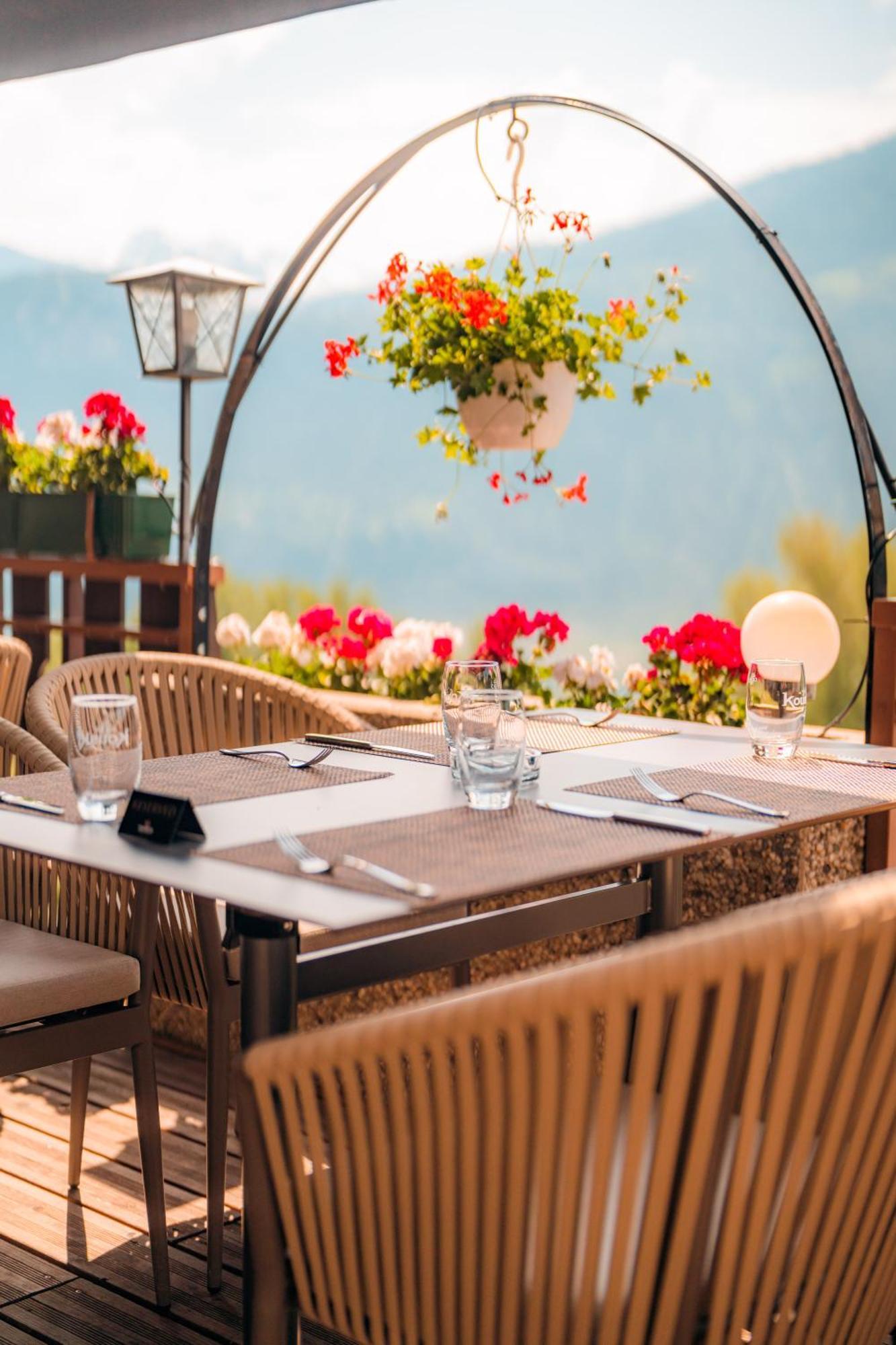 Relais Fleuri Hotel Chermignon-d'en Bas ภายนอก รูปภาพ